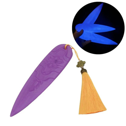 Zoey KPOP Demon Hunters Glow in the dark Darts Accessories Props